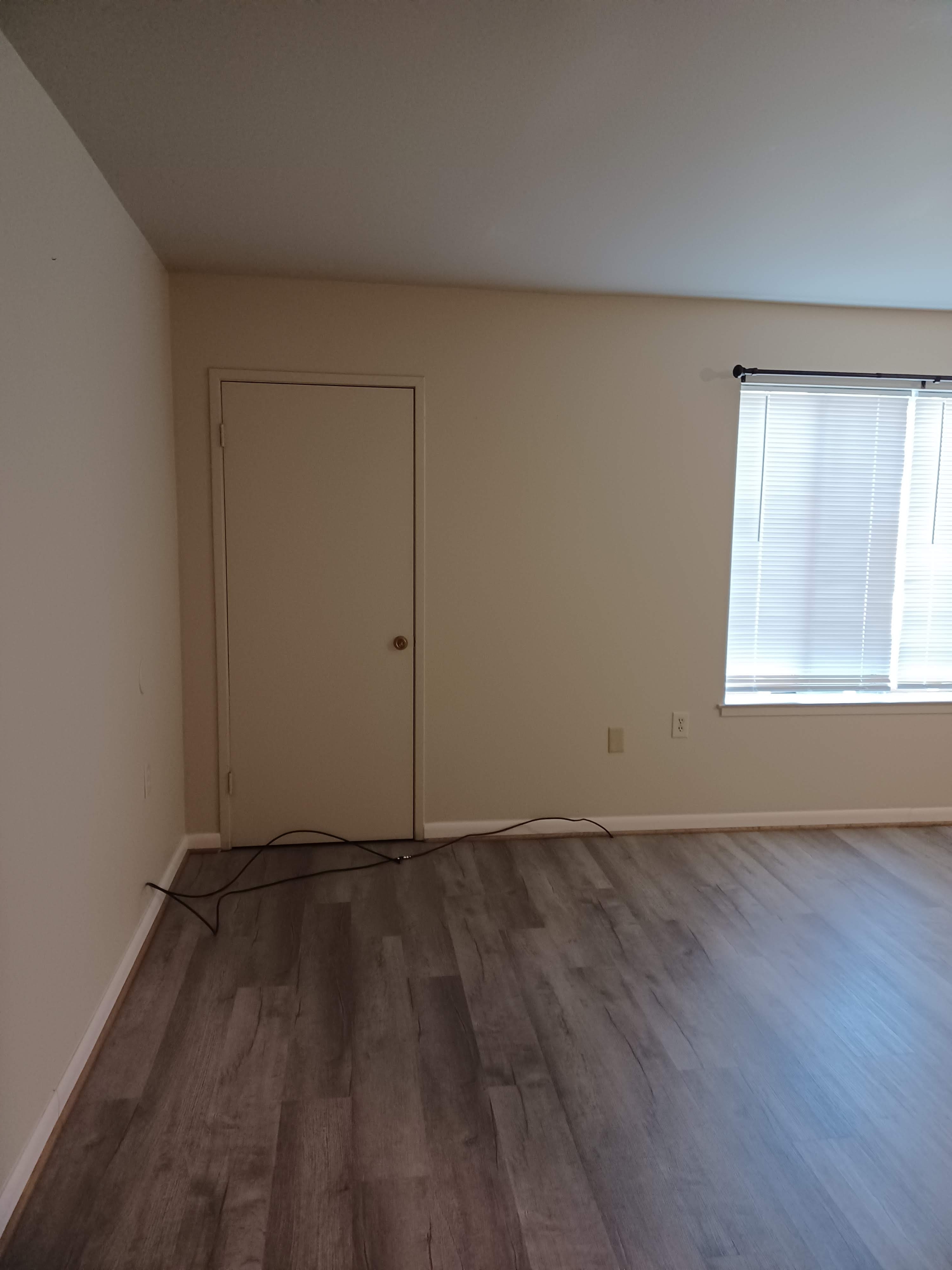 225 Chalmers Court 1A